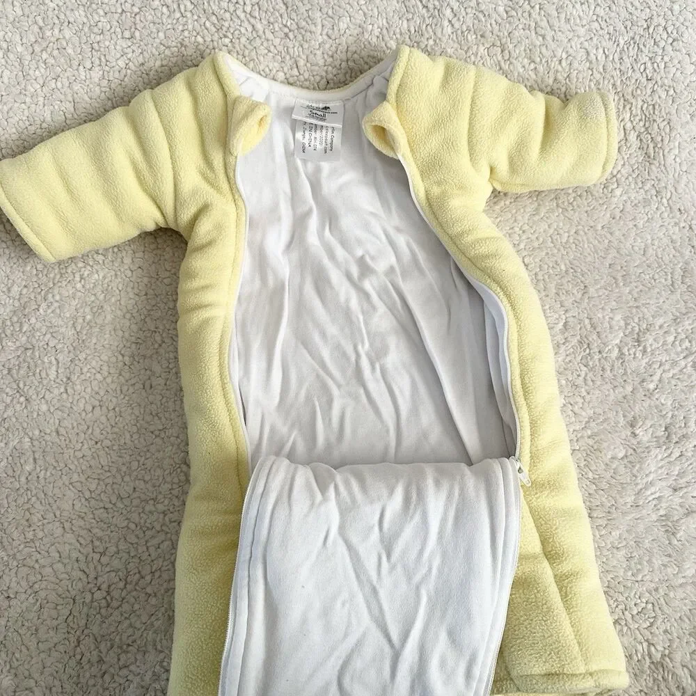 Baby Merlins Magic Sleepsuit Yellow Fleece Wearable Blanket Baby Wear Size Small